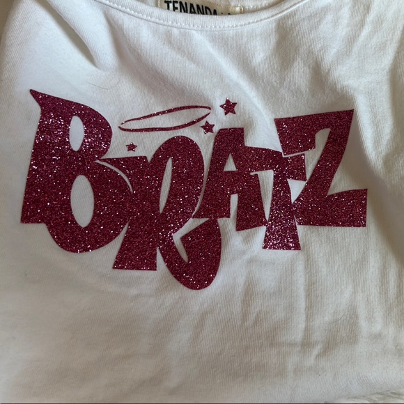 White Pink Sleeveless Crop Tank Top Graphic NWOT - Picture 4 of 4